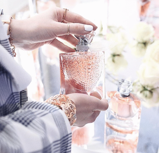 Lancome La Vie Est Belle Flowers of Happiness 75ml - Image 2