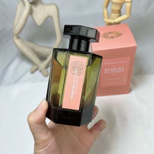 ラルチザンMÉMOIRE DE ROSES Eau de Parfum L'ARTISAN PARFUMEUR Mémoire de Roses Eau de Parfum | Holt