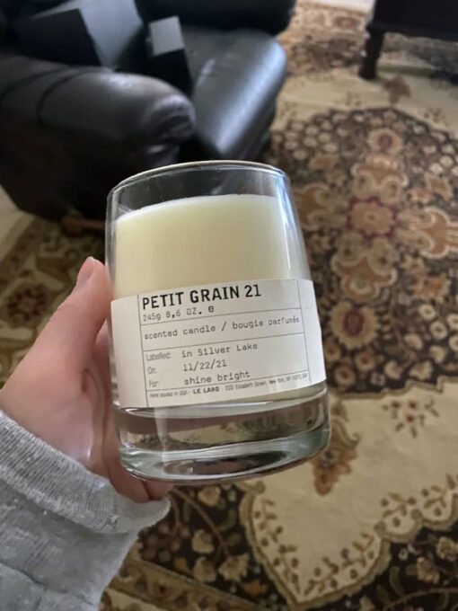 Le Labo Petit Grain 21 Scented Candle 245g - Image 2