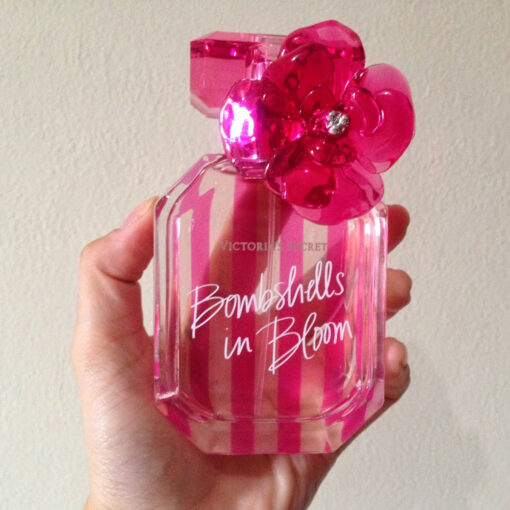 Victoria's Secret Bombshell in Bloom 100ml - Image 2