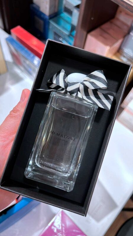 Jo Malone Green Almond and Redcurrant 2023