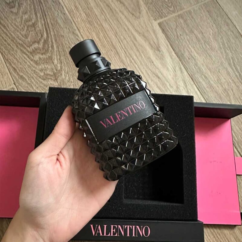 Valentino Born in Roma Uomo Extradose